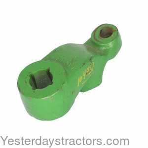 John Deere 2030 Steering Arm - Right Hand 104931