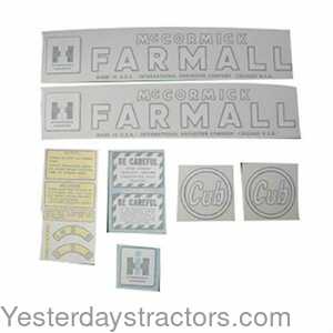 Farmall Cub Farmall Cub Decal Set 109981