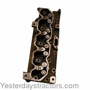 John Deere 3020 Cylinder Head with Valves 205361