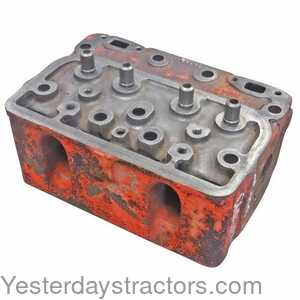 Case 930 Cylinder Head 400080