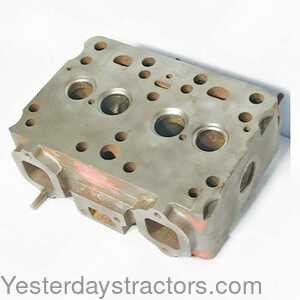 Case 1070 Cylinder Head 405479