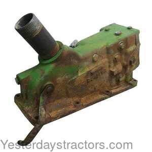 John Deere 3020 Rockshaft Control Valve Housing 434193