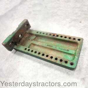 John Deere 4010 Fender Bracket 499433