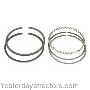 Ford 600 Piston Ring Set EAE6149B